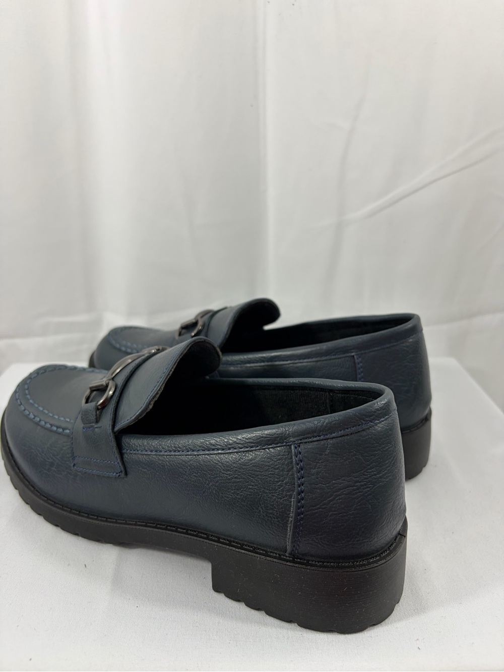 NWT Easy Street Women’s Size 7W Navy Blue Loafers - Picture 5 of 8